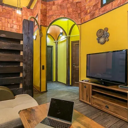 Really Vip Dragon Castle In Apartament *